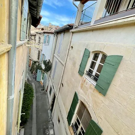La Roquette Me Taquine Holiday home Arles