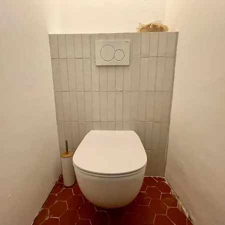 Holiday home La Roquette Me Taquine Arles